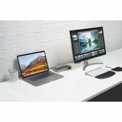 Podkładka KENSINGTON ErgoSoft pod nadgar stki do klawiatur, czarna K52801EU Podkładka KENSINGTON ErgoSoft pod nadgar stki do klawiatur, czarna K52801EU