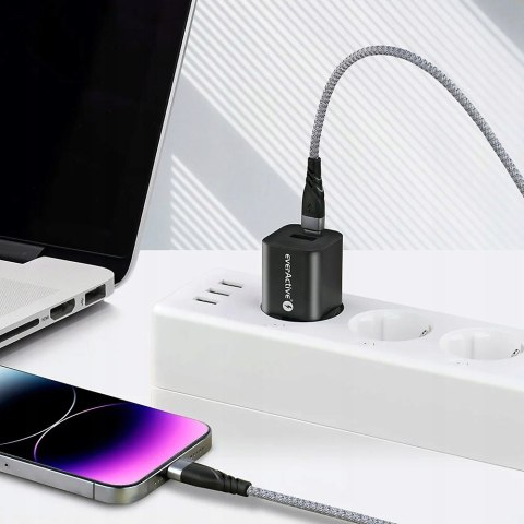 Kabel USB-C -> Lightning 1m 20W pleciony szary EVERACTIVE (CBB-1CIG) Kabel USB-C -> Lightning 1m 20W pleciony szary EVERACTIVE (CBB-1CIG)