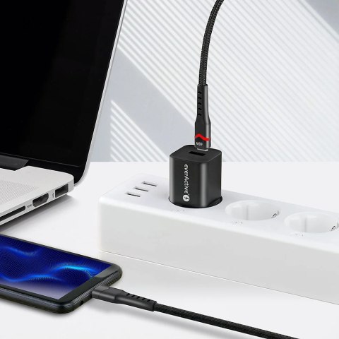 Kabel USB-C -> USB-C 3m 2,25A 45W pleciony czarny wtyczka z led RGB EVERACTIVE (CBB-3PDR) Kabel USB-C -> USB-C 3m 2,25A 45W pleciony czarny wtyczka z led RGB EVERACTIVE (CBB-3PDR)